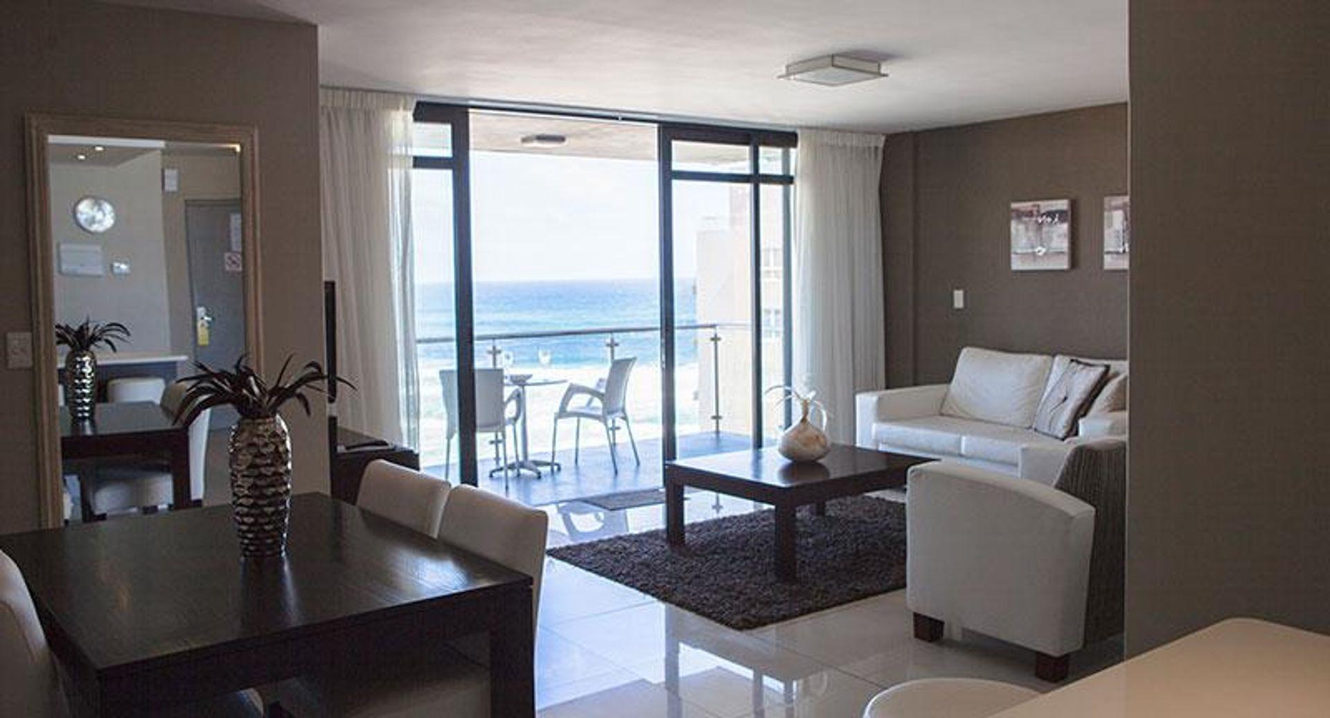 2 Bedroom Property for Sale in Bloubergrant Western Cape